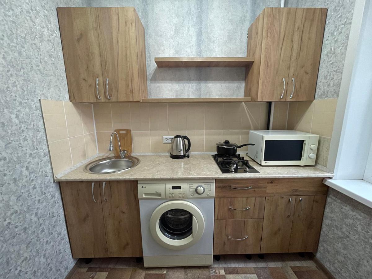1-Комнатная Квартира В Центре! Petropavl Exteriör bild