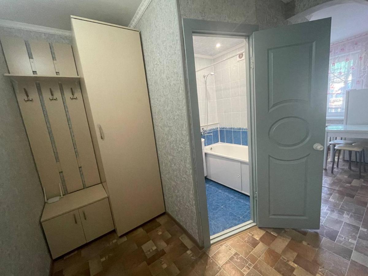 1-Комнатная Квартира В Центре! Petropavl Exteriör bild
